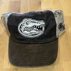 Black and Tan camo Gator Logo Cap